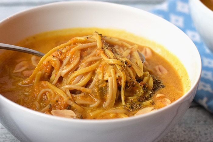 thai pumpkin noodle soup - karlijnskitchen.com