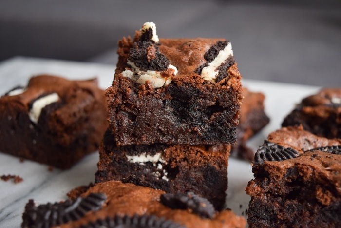 A pile with low FODMAP oreo brownies