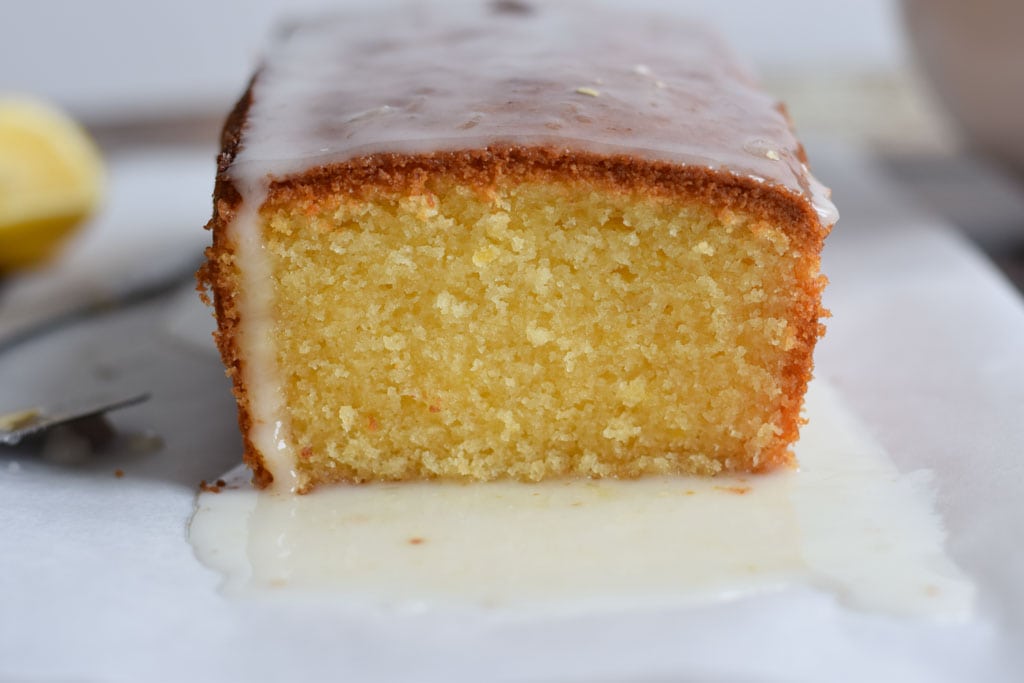 low fodmap lemon drizzle cake
