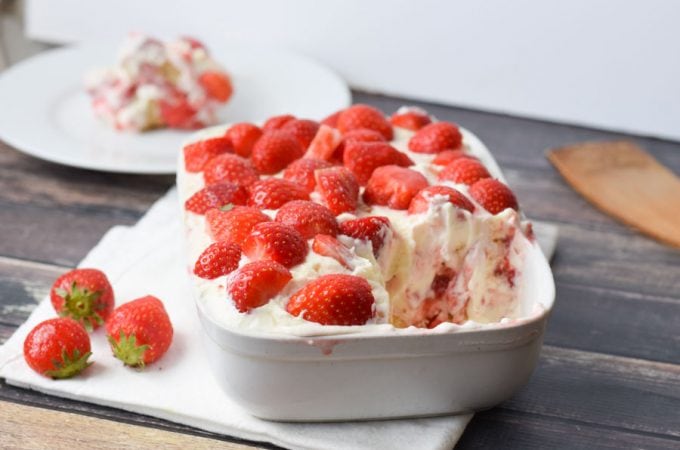 gluten-free tiramisu with strawberries
