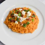 Low FODMAP pumpkin risotto with goat cheese and pecans