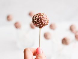 Kwijtschelding Tentakel zelfstandig naamwoord Glutenvrije cakepops in Valentijnsthema | Karlijn's Kitchen
