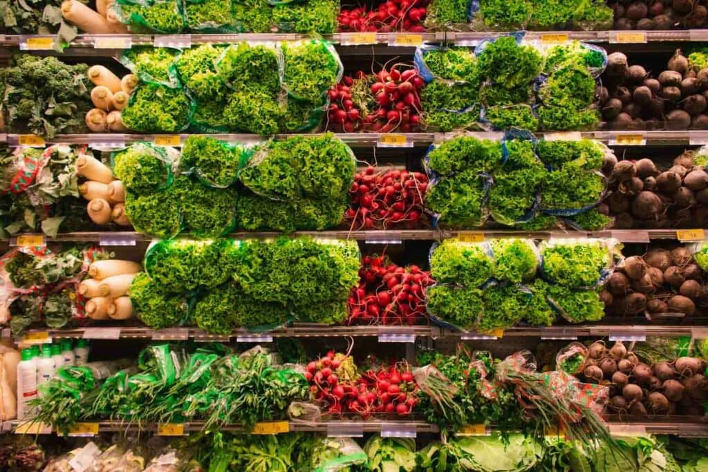 Low FODMAP vegetables in a supermarket