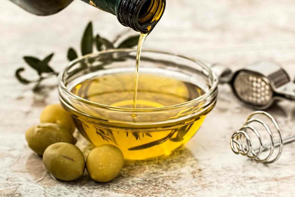 A bowl with olive oil