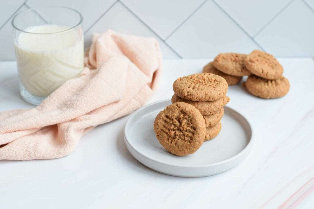 Low FODMAP peanut butter cookies and a glass of milk