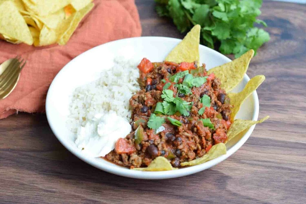 Low FODMAP chili con carne with rice